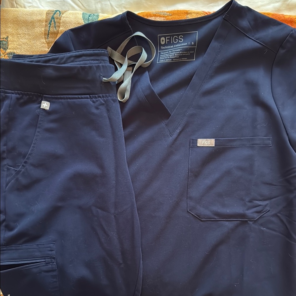 Figs Navy Blue Scrub Set
